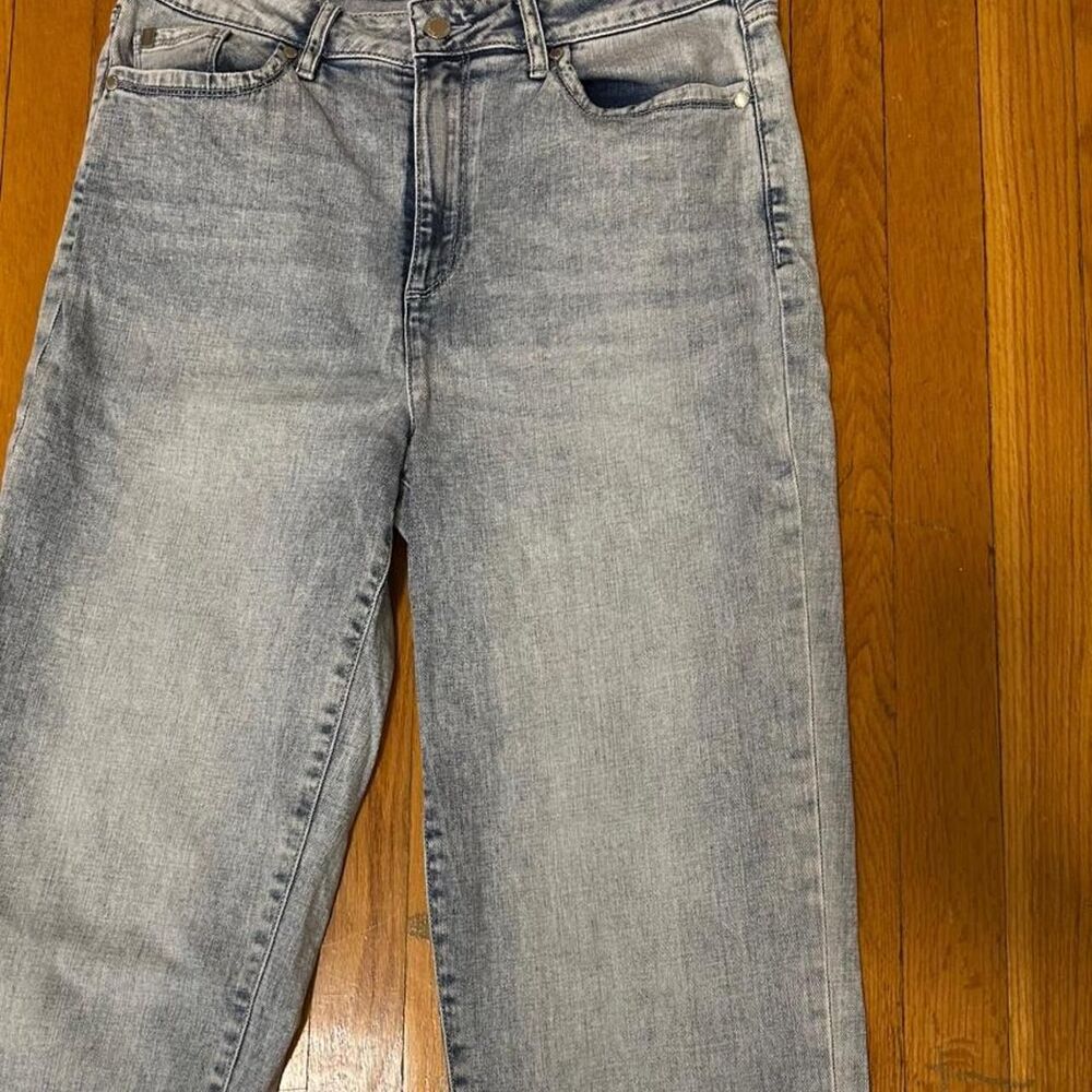 Karl Lagerfeld Paris Women’s 10 Rhinestone Cuff Jeans Wide Straight Leg denim